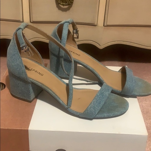 Spring denim heels - Picture 2 of 2